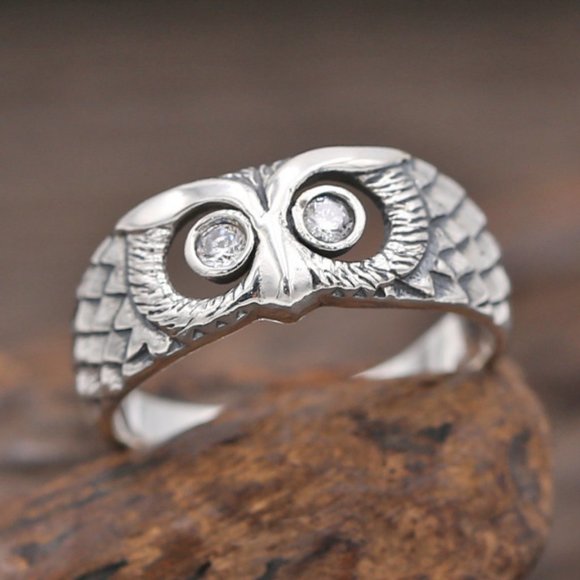 Jewelry - Vintage Owl Ring